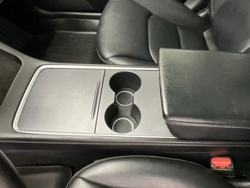 Used 2021 Tesla Model 3 Standard Range Plus RWD image 17