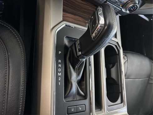 Used 2016 Ford F150 Lariat w/ Equipment Group 502A Luxury AWD/4WD image 43