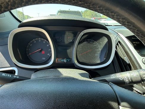 Used 2015 Chevrolet Equinox LT w/ Driver Convenience Package FWD image 18