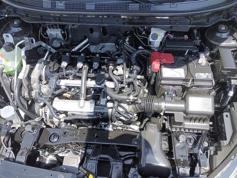 Used 2024 Nissan Kicks SR image 65