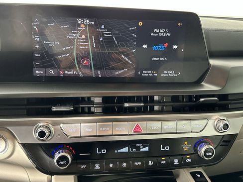 Used 2024 Kia Telluride S FWD image 21