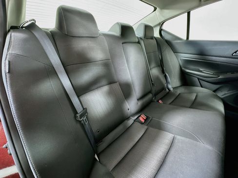 Used 2024 Nissan Altima 2.5 SV w/ SV Premium Package FWD image 26