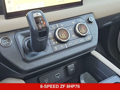 Used 2024 Land Rover Defender 130 X-Dynamic SE AWD/4WD image 30