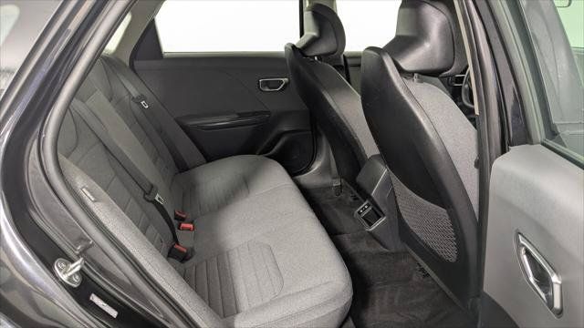 Used 2025 Kia K4 EX FWD image 18