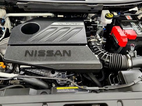 Used 2024 Nissan Rogue SV w/ SV Premium Package FWD image 27