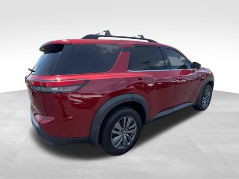 Certified 2022 Nissan Pathfinder SV FWD image 8