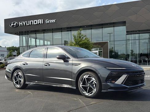 New 2026 Hyundai Sonata SEL image 1
