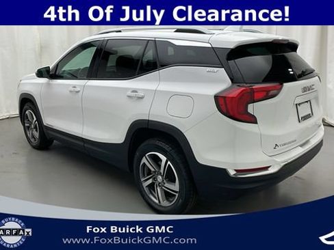 Certified 2021 GMC Terrain SLT w/ LPO, Floor Liner Package AWD/4WD image 4