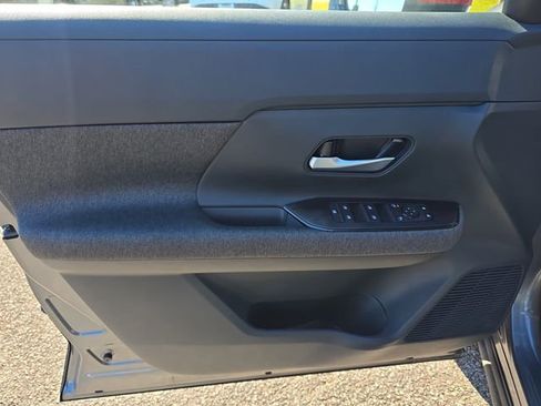 New 2026 Nissan Kicks SV image 14