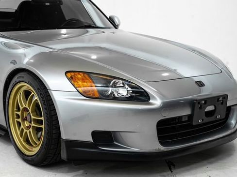 Used 2001 Honda S2000 image 18