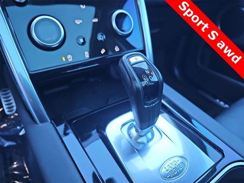Used 2020 Land Rover Discovery Sport S image 21