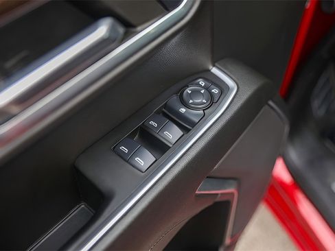 Certified 2024 GMC Sierra 1500 Elevation image 23