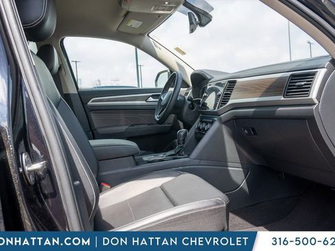 Used 2022 Volkswagen Atlas SE FWD image 24