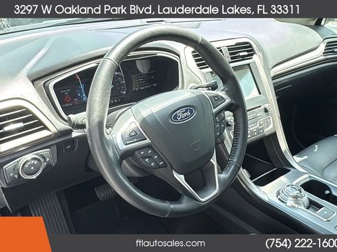 Used 2018 Ford Fusion SE w/ Equipment Group 602A FWD image 41