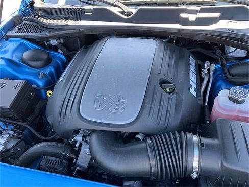 Used 2023 Dodge Challenger R/T w/ Blacktop Package image 11