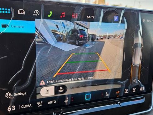 New 2026 Volkswagen Tiguan SE image 21