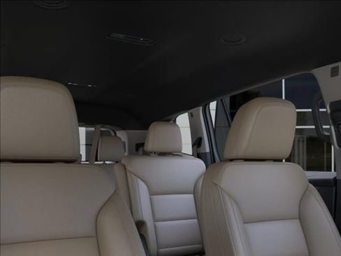 New 2026 Buick Enclave Preferred w/ Power Package AWD/4WD image 24