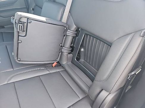 New 2026 GMC Sierra 1500 SLT w/ SLT Premium Plus Package image 24