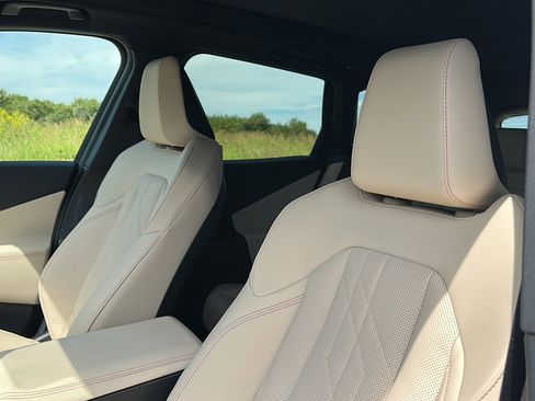 New 2026 BMW X3 xDrive30 w/ M Sport Package image 11