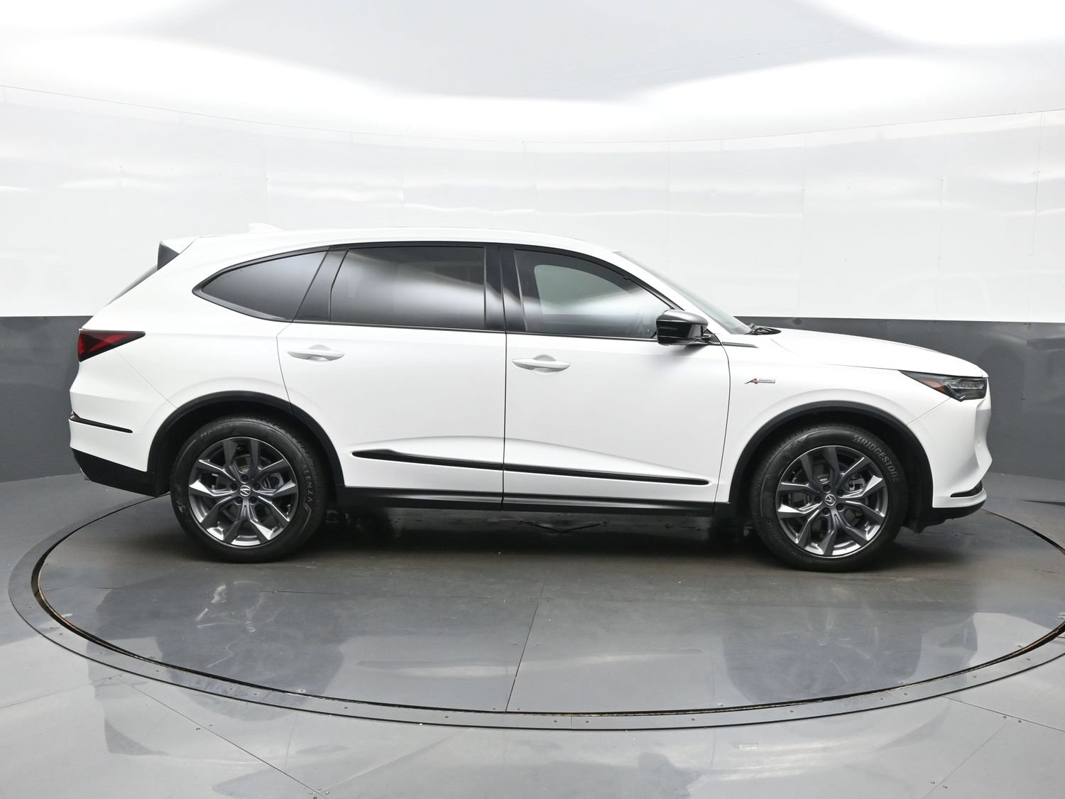 Used 2023 Acura MDX A-Spec AWD/4WD image 7