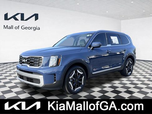 Used 2023 Kia Telluride S w/ S Sunroof Package FWD image 1
