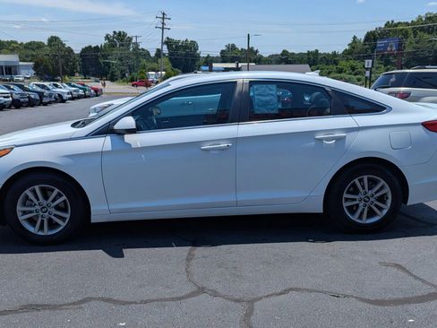Used 2015 Hyundai Sonata SE FWD image 4