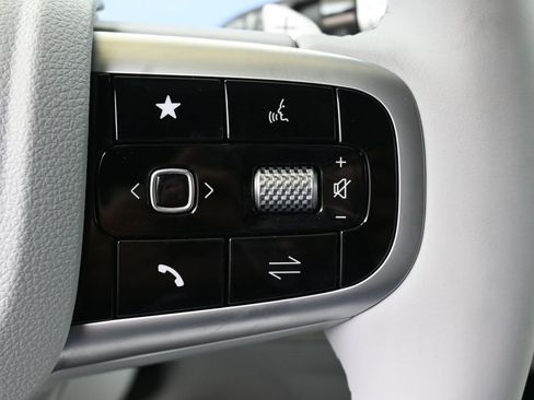 New 2026 Genesis GV70 2.5T Advanced image 30