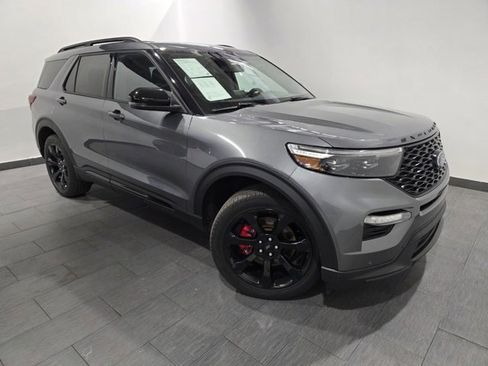 Used 2024 Ford Explorer ST w/ Equipment Group 401A image 7