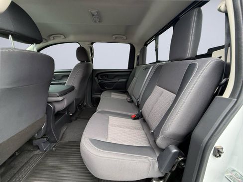 Used 2022 Nissan Titan S w/ S Utility Package AWD/4WD image 18