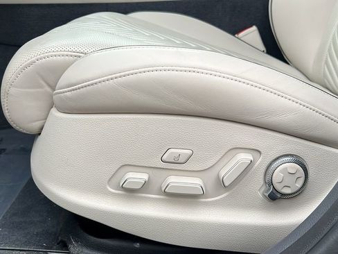 Used 2023 Genesis G80 3.5T Sport image 22