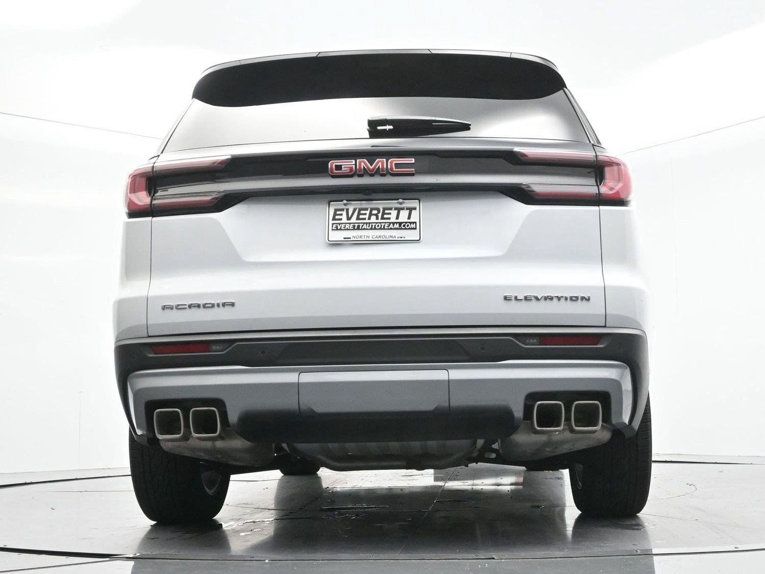 Used 2026 GMC Acadia Elevation w/ Elevation Premium Package FWD image 51