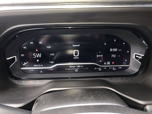 Used 2023 GMC Yukon Denali AWD/4WD image 15
