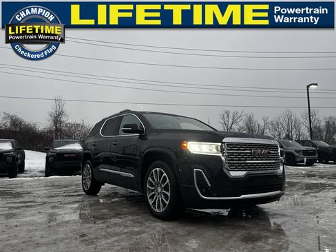 Used 2023 GMC Acadia Denali image 7