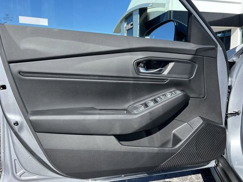 New 2025 Honda Accord SE image 8