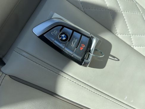 Used 2019 BMW 540i w/ M Sport Package RWD image 35