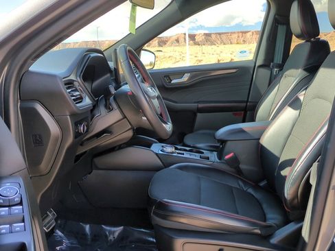 Used 2023 Ford Escape ST-Line w/ Tech Pack #1 image 15