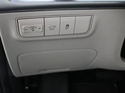 Used 2025 Hyundai Tucson SEL FWD image 21