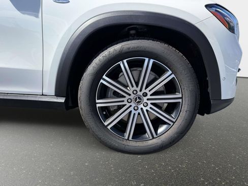 Used 2025 Mercedes-Benz GLE 450e 4MATIC image 23