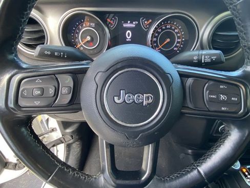 Used 2020 Jeep Gladiator Sport w/ Quick Order Package 24S image 16