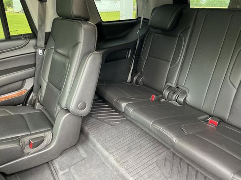 Used 2018 Chevrolet Tahoe Premier w/ RST 6.2L Performance Edition AWD/4WD image 20