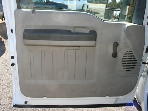 Used 2008 Ford F250 XL image 26