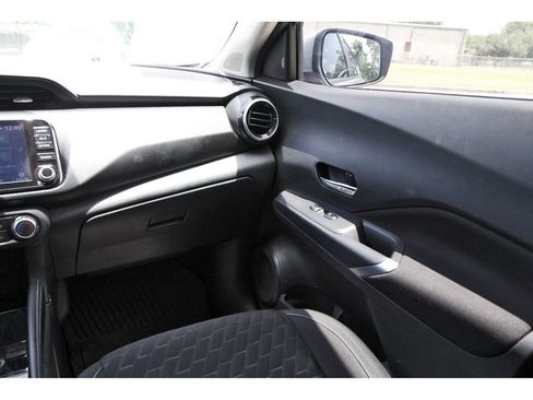 Certified 2024 Nissan Kicks SV FWD image 10