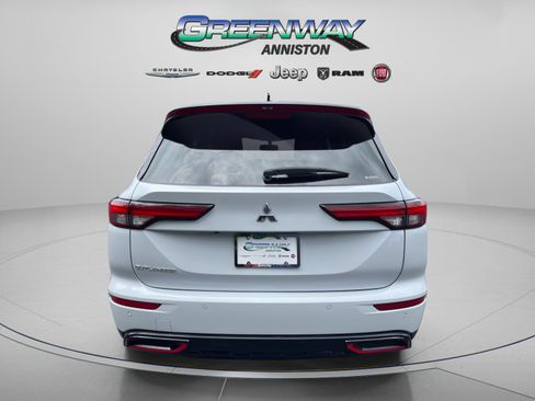 Used 2024 Mitsubishi Outlander Ralliart AWD/4WD image 6