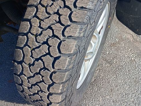 Used 2014 Toyota Tundra SR image 23