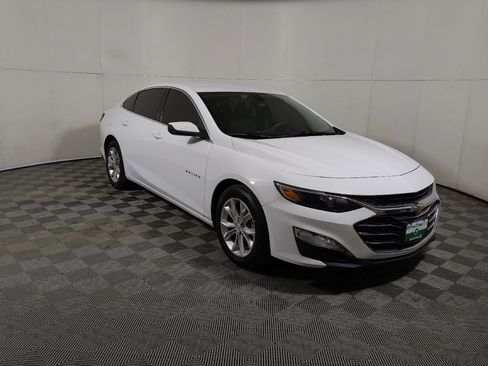 Used 2020 Chevrolet Malibu LT FWD image 13
