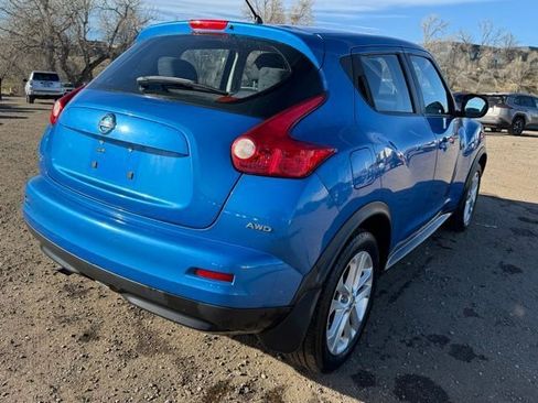 Used 2011 Nissan Juke S image 5