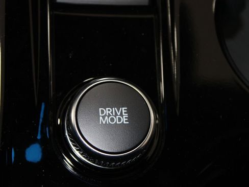 New 2026 Ford Explorer Platinum image 49