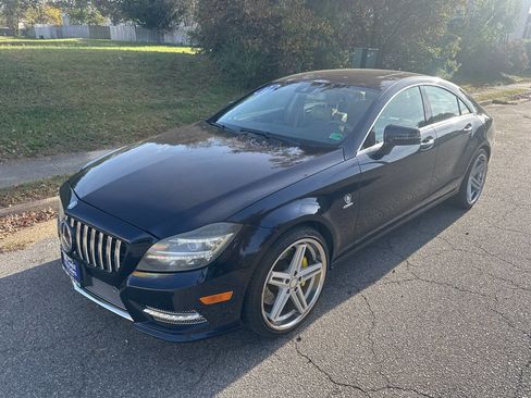Used 2012 Mercedes-Benz CLS 550 4MATIC image 3