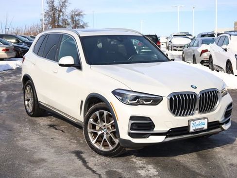 Used 2023 BMW X5 xDrive40i image 2