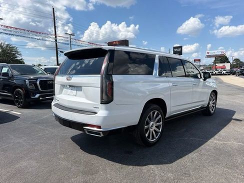 Used 2023 Cadillac Escalade ESV Premium Luxury Platinum w/ LPO, Floor Liner Package AWD/4WD image 4